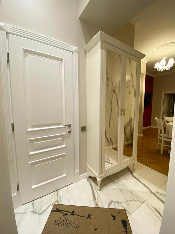 Grand De Luxe Apartment Lviv