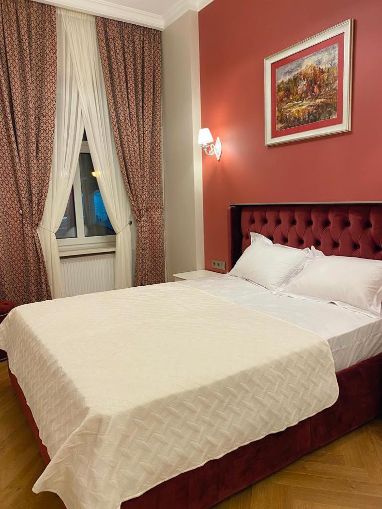 Apartment Grand De Luxe Lviv